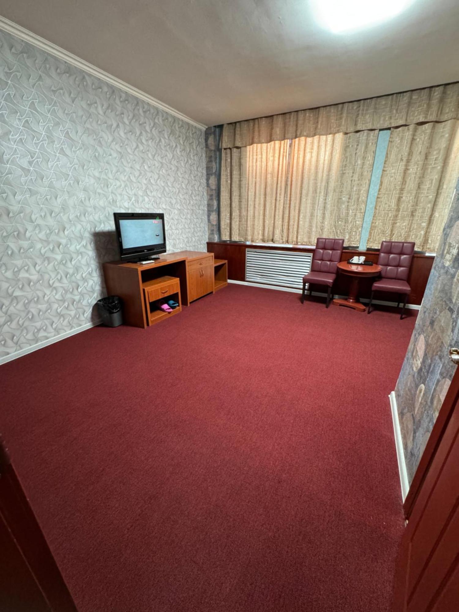 Zolotoi Drakon Hotel Almaty Extérieur photo