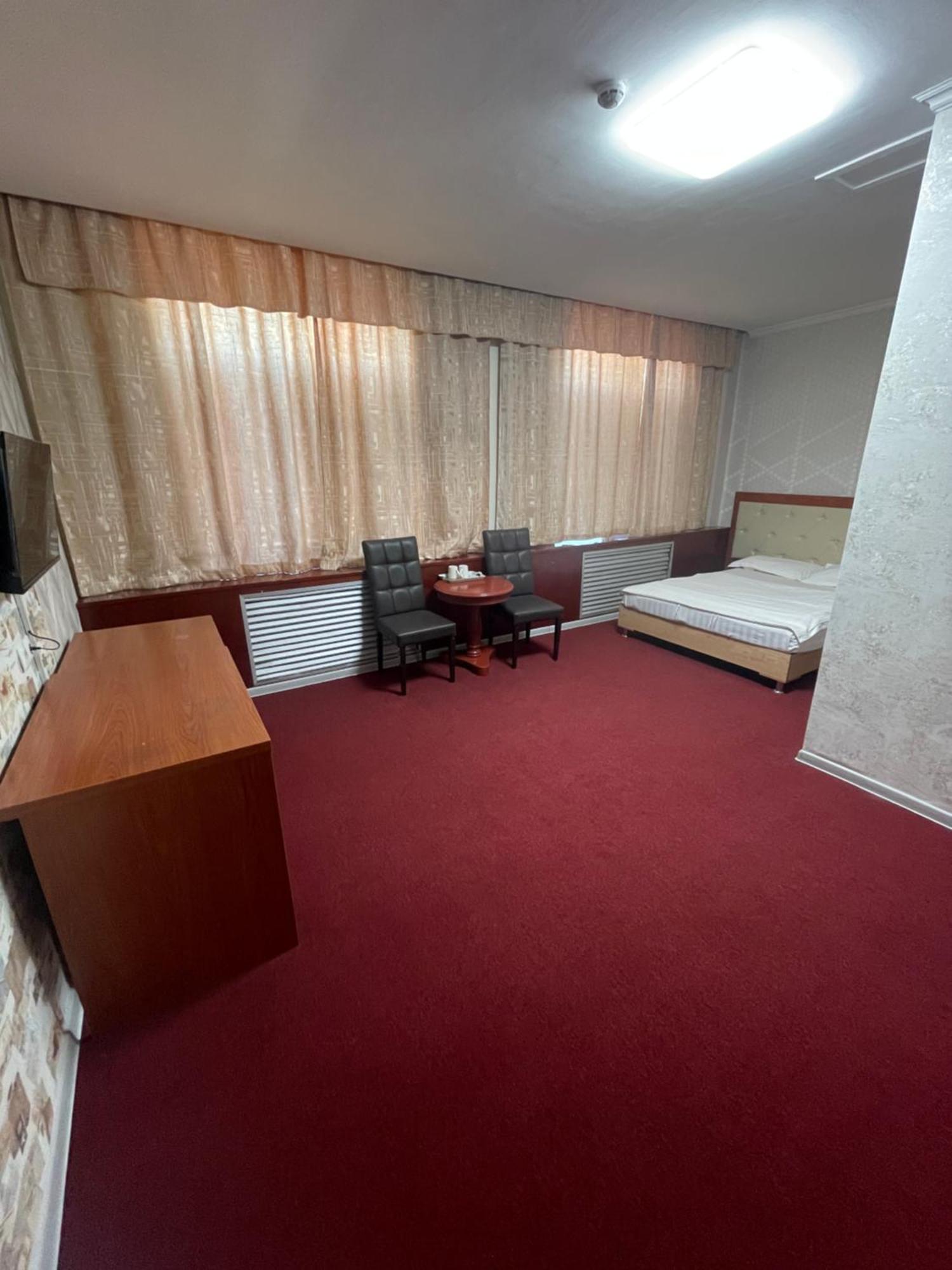 Zolotoi Drakon Hotel Almaty Extérieur photo